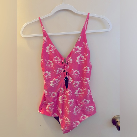 acacia swimwear Other - Acacia one piece